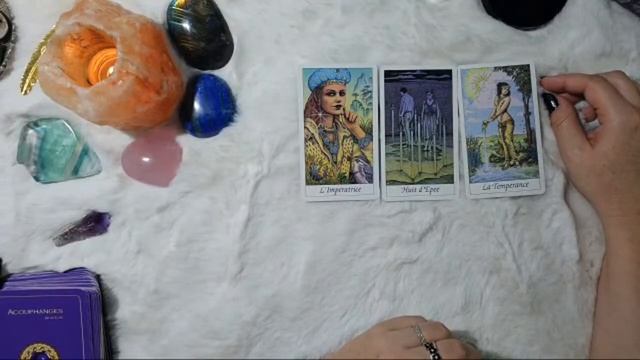 ? live voyance questions réponses ? смотреть онлайн