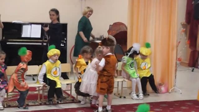 Утренник Осень смотреть онлайн