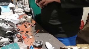 Сборка двигателя  бензопилы штиль stihl ms 180  Assembling the engine chainsaw calm stihl ms 180