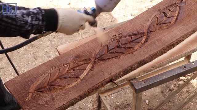 Поставский ремесленник Иван Андрушкевич создает шедевры из дерева смотреть онлайн