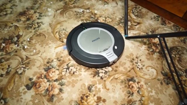 Робот пылесос Philips FC8715 смотреть онлайн