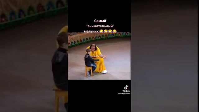 Сперва не понел куда деваются вещи смотреть онлайн