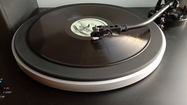 ФЁДОР ШАЛЯПИН – Эй, ухнем / Эх, ты Ваня (shellac, 10", 78 RPM, mono, USSR, 1939) смотреть онлайн