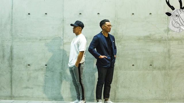 Midnight Pool Party - 'Signals' смотреть онлайн