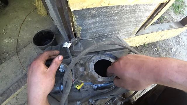 УСТАНОВИЛ МОТОР ОТ ВАЗ 2112 16V В НИВУ, ПЕРВЫЙ ЗАПУСК НИВЫ НА НОВОМ МОТОРЕ 16V ШЕСНАРЬ смотреть онлайн