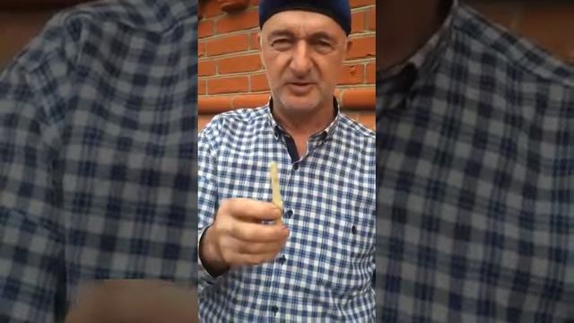 Лопух-«академик» Однажды я читала лекцию и сказала: «Есть такой академик, который лечит все заболе смотреть онлайн