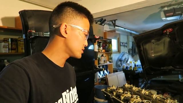 FAST BMW E36 Engine Teardown [Pt1]: How To Remove VANOS And Cylinder Head (m50 M52 S50 Applications