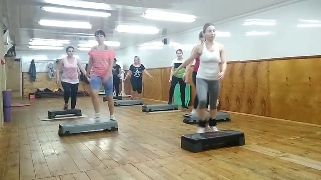 Степ аэробика Кропивницкий, готовая комбинация смотреть онлайн