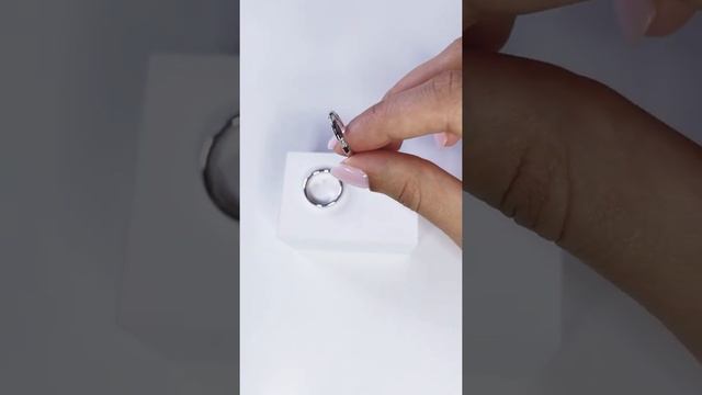 Классические обручальные кольца с бриллиантами смотреть онлайн