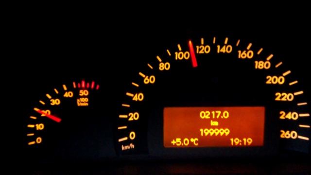 MB C200 w203 200,000 km. смотреть онлайн