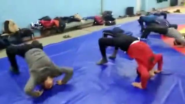 Толман спорт клубу 18-02-2022 Жаштардын Машыгуу учурунан смотреть онлайн