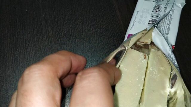 #201: TWIX БЕЛЫЙ ШОКОЛАД! ГДЕ ЛЕВАЯ, А ГДЕ ПРАВАЯ ПАЛОЧКА?