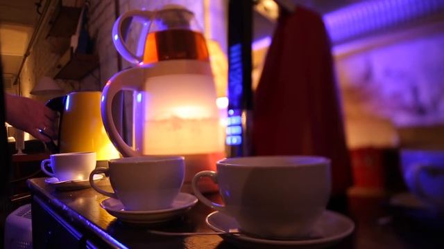 Повторное кипячение делает воду ядом? смотреть онлайн