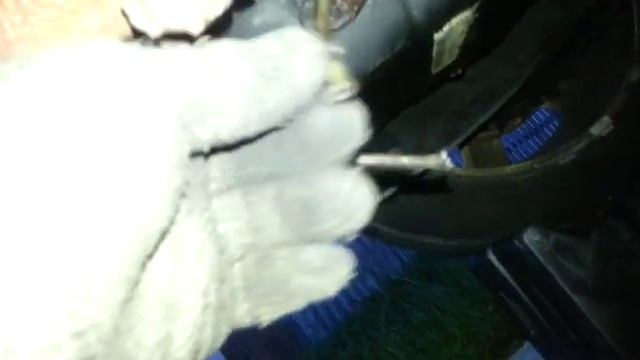 Nissan Maxima VQ35 Down Stream O2 Sensors Location & To Remove Them смотреть онлайн