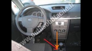 Prise OBD Opel Meriva A (2003 / 2010) - Où trouver mon connecteur OBD2