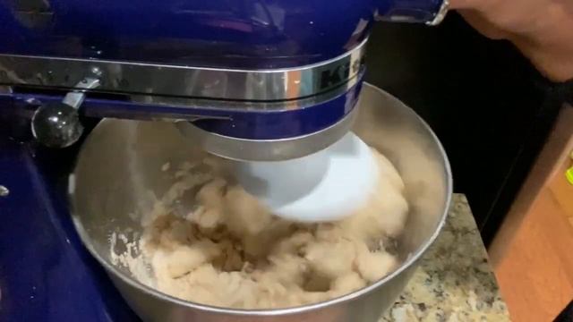 How to Make Roti (Chapati , Rotli )Dough Using KitchenAid Stand Mixer(3 Min + Handsfree + Mess Free смотреть онлайн