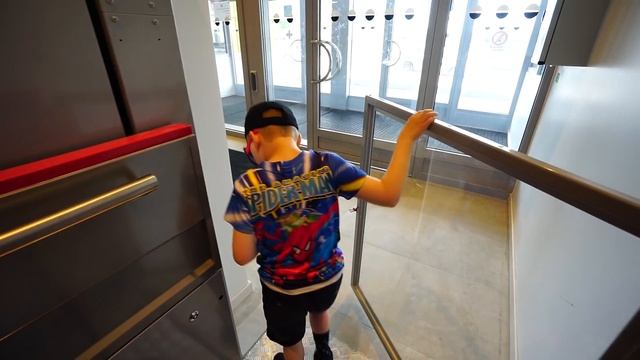 Sweden, Stockholm, Flemingsberg, Red Cross University, KALEA elevator смотреть онлайн