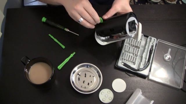 JBL Flip 2 Complete Teardown смотреть онлайн