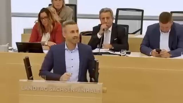 ??? Eilmeldung: Grüne & AfD vereint gegen Ampel! Scholz vor dem Aus? Politbeben in Berlin! ?️? смотреть онлайн