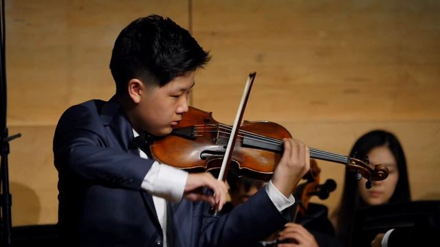 Camerata Youth Orchestra - Violin Concerto No. 5 in A minor, I. Allegro non troppo / Vieuxtemps смотреть онлайн