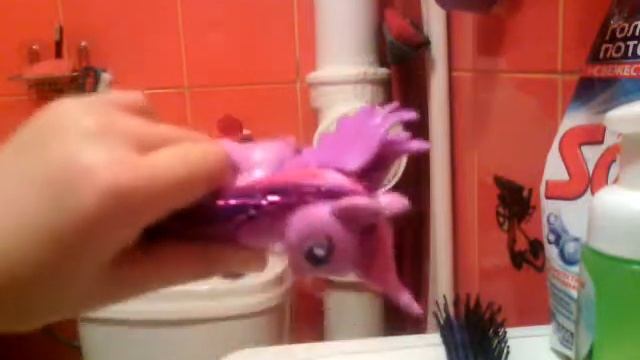 Как сделать причёску для пони! ?? смотреть онлайн