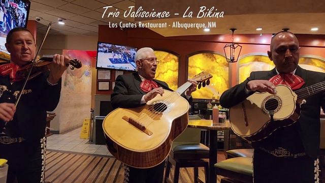 Trio Jalisciense Live At Los Cuates Restaurant - La Bikina