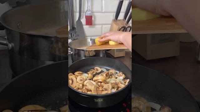 Грибной крем суп! Намного вкуснее, чем ИКЕА смотреть онлайн