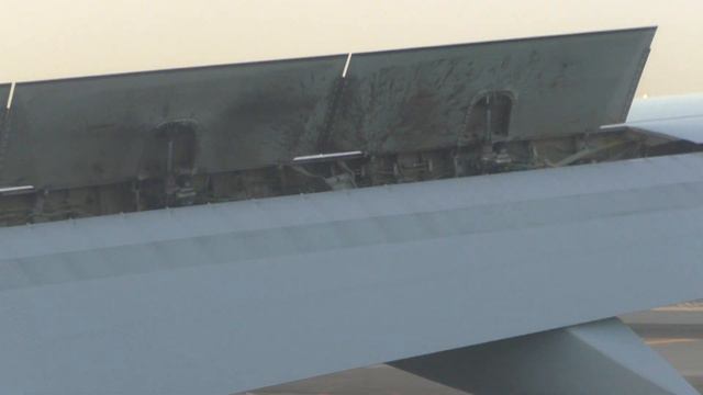 Посадка в Дубае 190919...Landing in Dubai 190919 ... смотреть онлайн