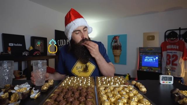 THE 200 FERRERO ROCHER CHALLENGE | 14,000 CALORIES | XMAS SERIES 2020 | BeardMeatsFood смотреть онлайн