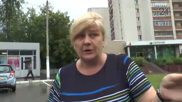 На улице Мира в Казани у нескольких машин пробило колеса смотреть онлайн