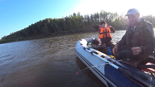 Клев на Снасть Кольцо! Хороший Клёв! смотреть онлайн