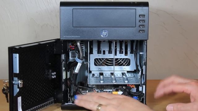 HP ProLiant N40L/N54L MicroServer Server смотреть онлайн