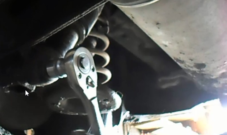 Как и чем заменить втулки задних амортизаторов на хендай солярис.