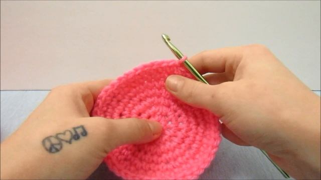 Plush Ball Crochet Tutorial | How To Crochet A Ball | How To Crochet A Sphere смотреть онлайн