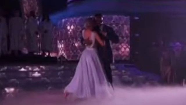 Теперь уже не важно. Слова и музыка Илья Масляков. Исполняет Наталья Смирнова и Илья Масляков. смотреть онлайн