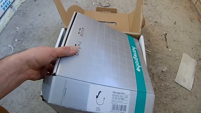 Смеситель скрытого монтажа с гигиеническим душем Hansgrohe SetLogis смотреть онлайн