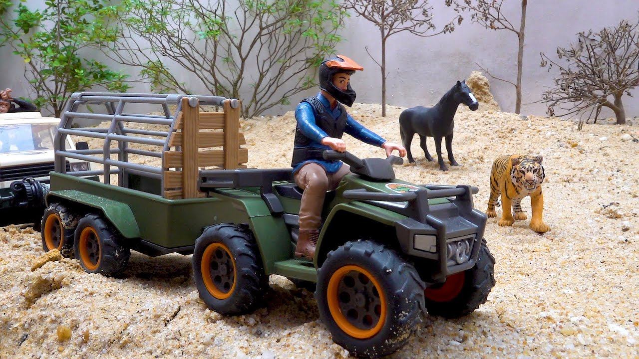 Сборник забавных видео с игрушечными трактор танк самосвал автокран смотреть онлайн