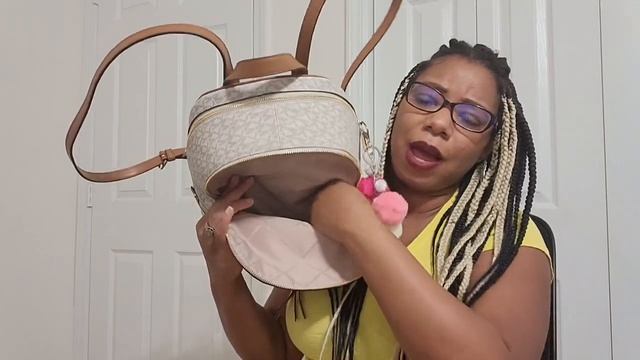 MICHAEL KORS MEDIUM RHEA BACKPACK|REVEAL AND REVIEW|Moknowsbeauty