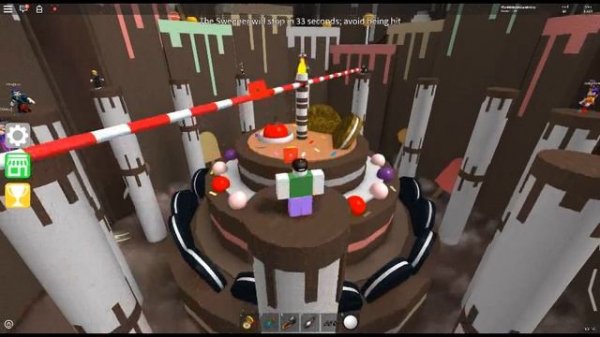 ROBLOX / Epic Minigames / Minigames / The Sweeper (Cake)