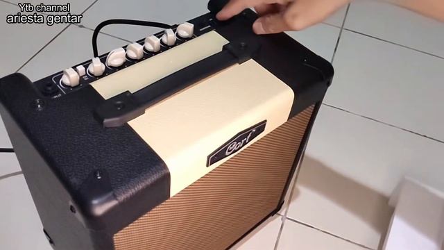 Unboxing & Review Speaker amplifier Cort CM15R смотреть онлайн