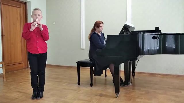 Зірки виходять на сцену 2021 - Микола Алексєєв смотреть онлайн