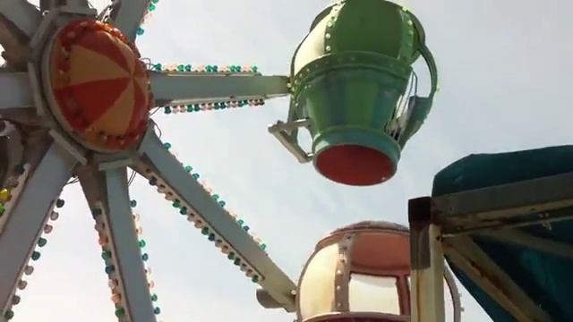 аттракцион колесо смотреть онлайн