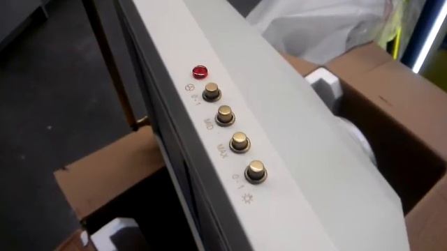 Вытяжка кухонная FABER STRIP EG8 PB AV A60 смотреть онлайн