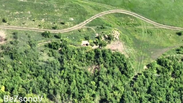 Работа артиллерии по украинским позициям на Авдеевском направлении. смотреть онлайн