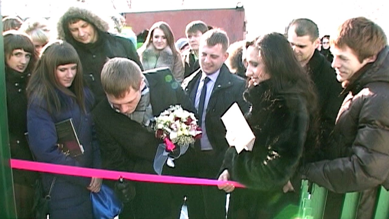 Обряд выкупа на зимней свадьбе смотреть онлайн