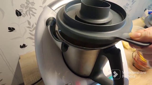 Thermomix TM-6.Манты, соус, рецепт универсального теста для пельменей, чебуреков. смотреть онлайн