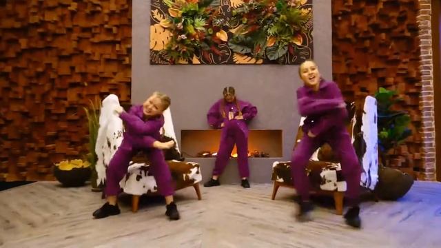 Клип Сhoreo Hamzina Elmira современные танцы от танцевальной школы Divadance в СПб - учим танцам смотреть онлайн