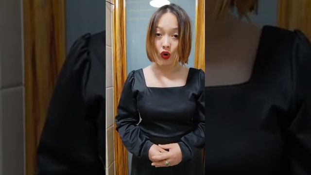 Ван Ченцзин Р. Шуберт "Розочка на поле" смотреть онлайн