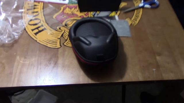 V-Moda Crossfade LP Headphones Unboxing [OLD VIDEOS] смотреть онлайн