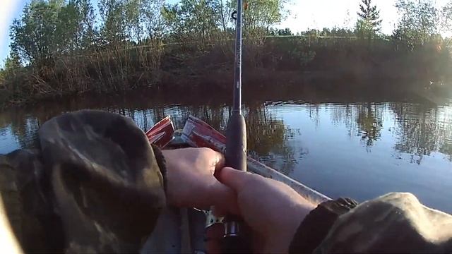 ТРЕТЬЯ РЫБАЛКА НА ЯЗЯ/ЛОВЛЯ С ЛОДКИ/IDEAL FISHING смотреть онлайн